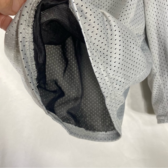 Athletic Works Kids Gray Mesh Athletic Basketball Shorts - Picture 2 of 7